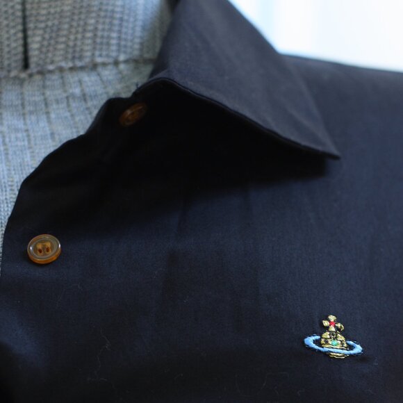 VIVIENNE WESTWOOD Solid Black & Embroidered Logo Long Sleeve Button Down Shirt - Picture 4 of 5